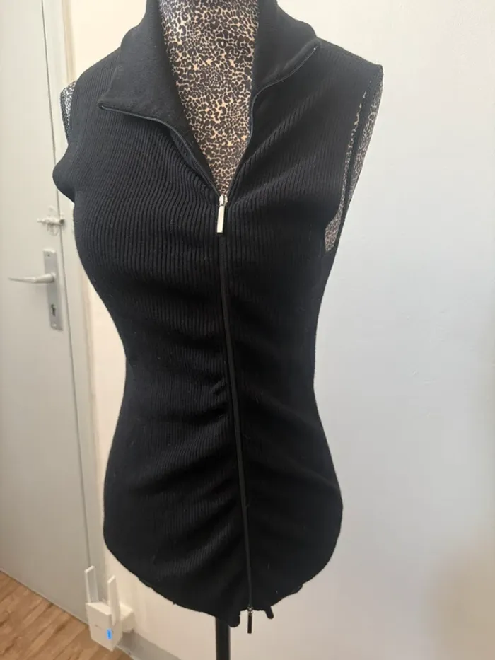 Gilet noir sans manches Max Mara – Taille M - photo numéro 2