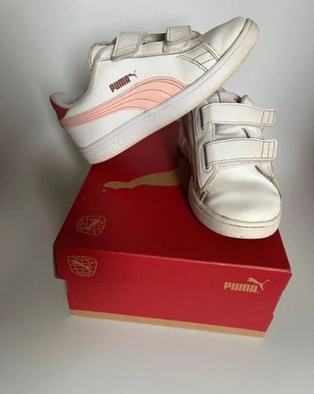 Baskets Puma scratchs pointure 32