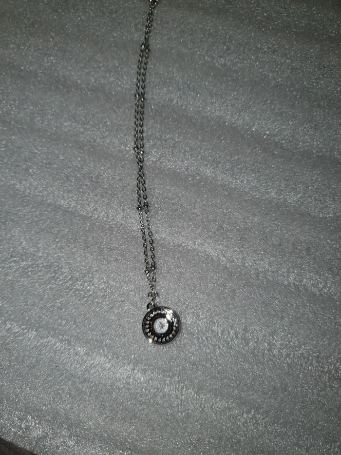 Collier argenté en acier inoxydable - photo numéro 4