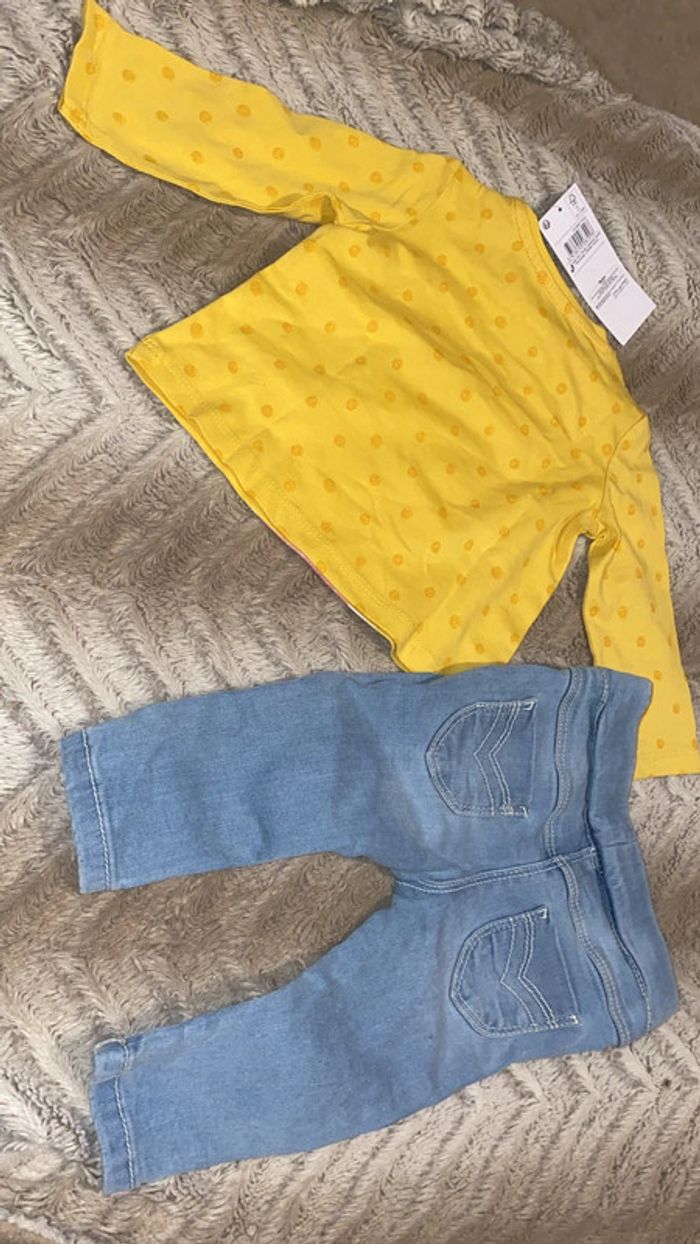 Slim clair + tee shirt lapin neuf - photo numéro 2