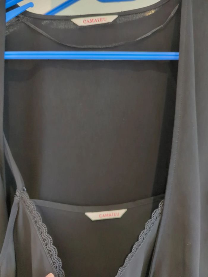 Vends jolie Ensemble débardeur +cache-cœur neuf - photo numéro 2