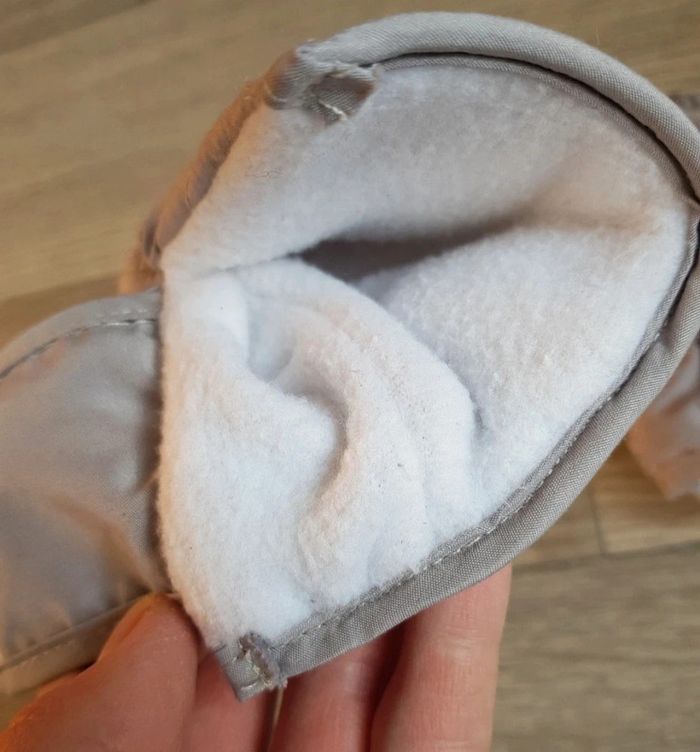 Gants gris polaire 6/12 mois - photo numéro 2