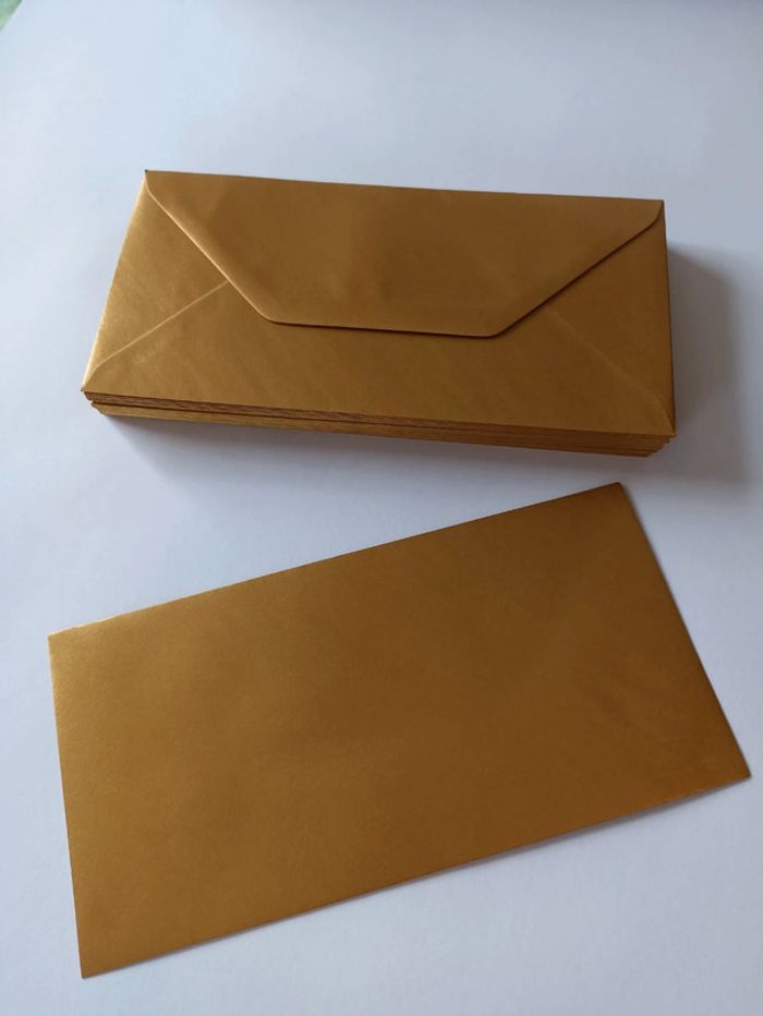 Lot de 40 enveloppes métallisées or - photo numéro 5