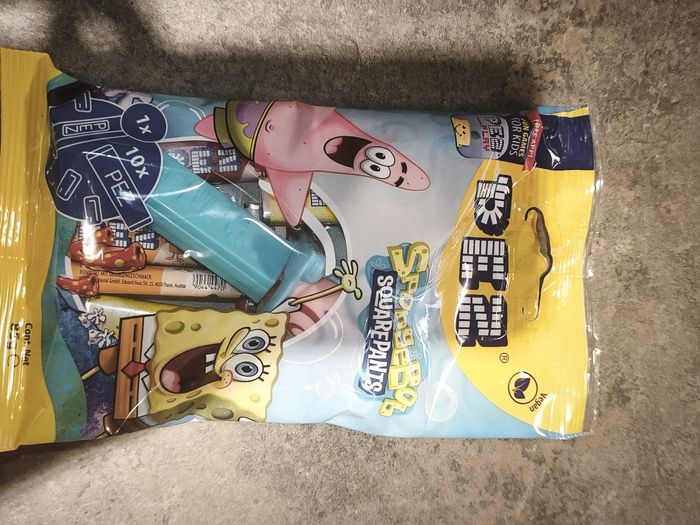 Distributeur de PEZ bob l'éponge SpongeBob SquarePants - photo numéro 4