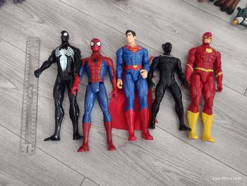 Lot de personnages Marvel