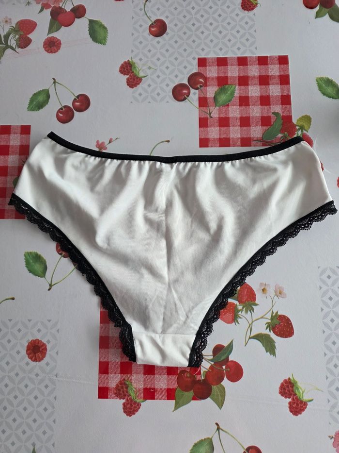 LOTS DE 2 CULOTTES FEMME 38 MARQUE FASHION PRIVATE COMPANY - photo numéro 3