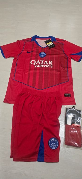 Ensemble foot enfant paris