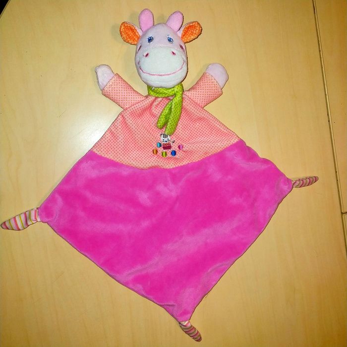 Doudou vache plat en losange rose Mots d'enfant