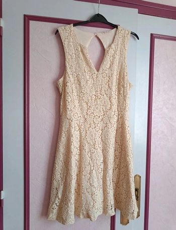 Robe  saumon dentelle Camaïeu T.42