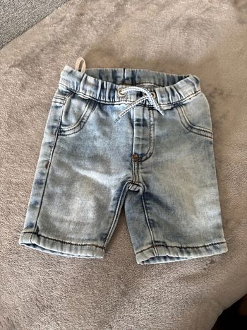 Short jean
