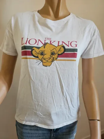 🌟tee shirt le roi lion🌟