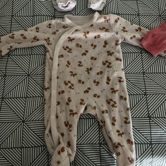 lot de pyjama bébé - photo numéro 3