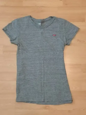 T-shirt Levi's