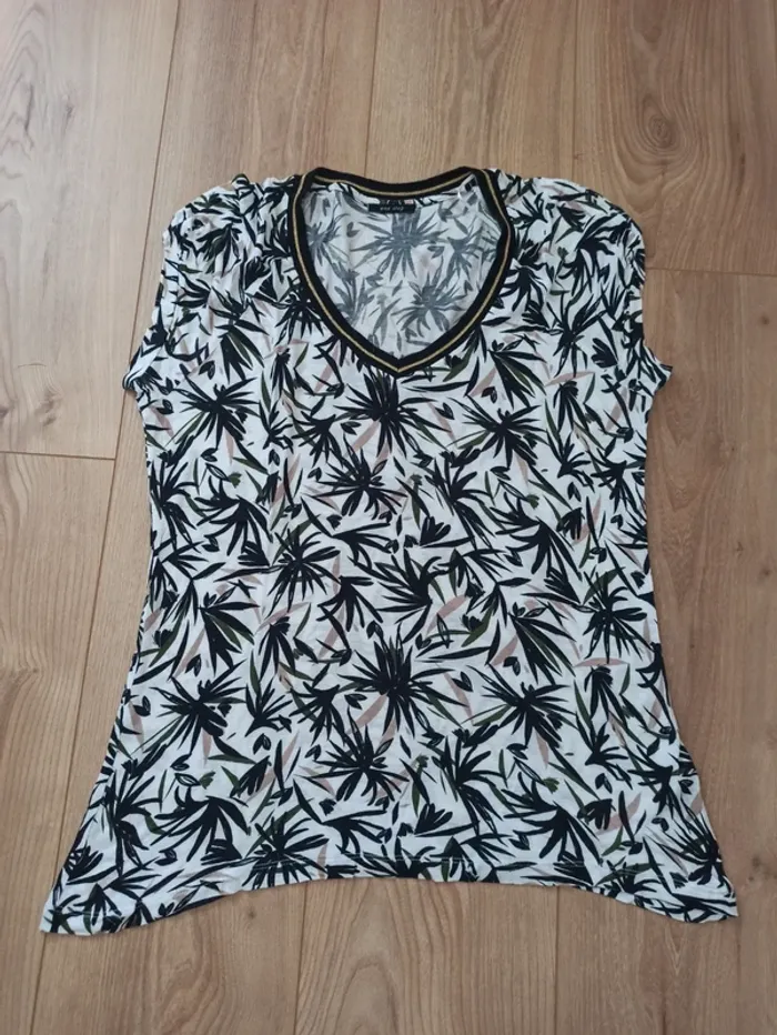 Tee-shirt
