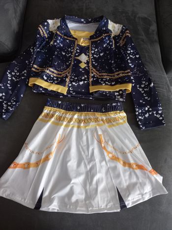 Ensemble déguisement k-pop demon hunters jupe veste haut 11/12 ans