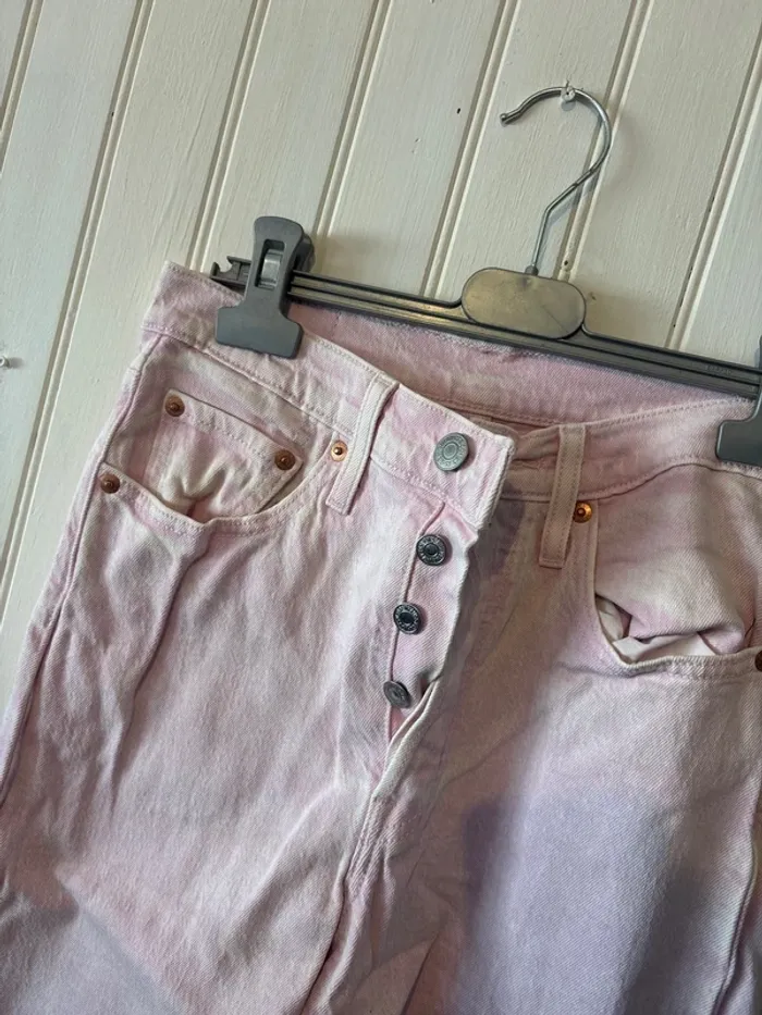 Jean Levi’s rose et blanc - photo numéro 2