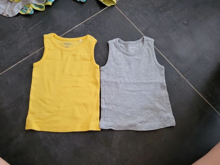 2 débardeurs orchestra 6 mois