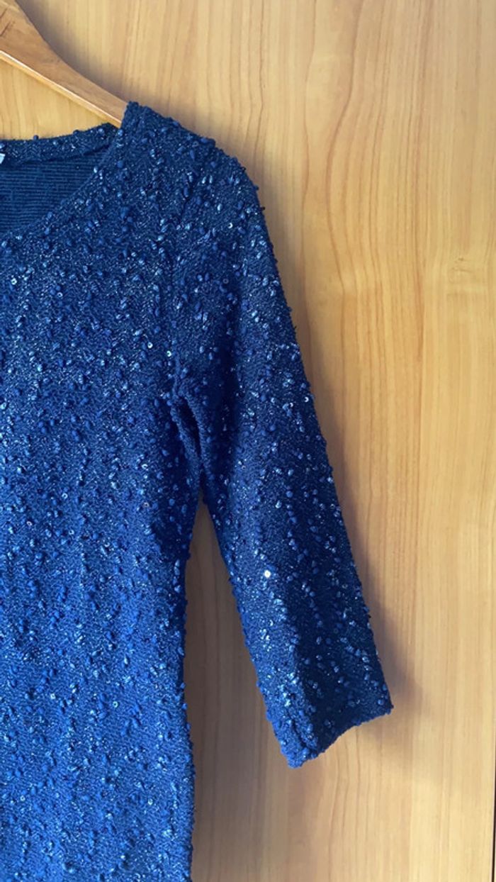 Pull a manche longue bleu marine avec broderie M - photo numéro 4