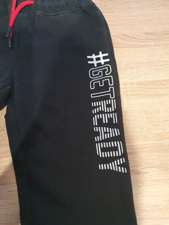 Pantalon survêtement 8 ans - photo numéro 3