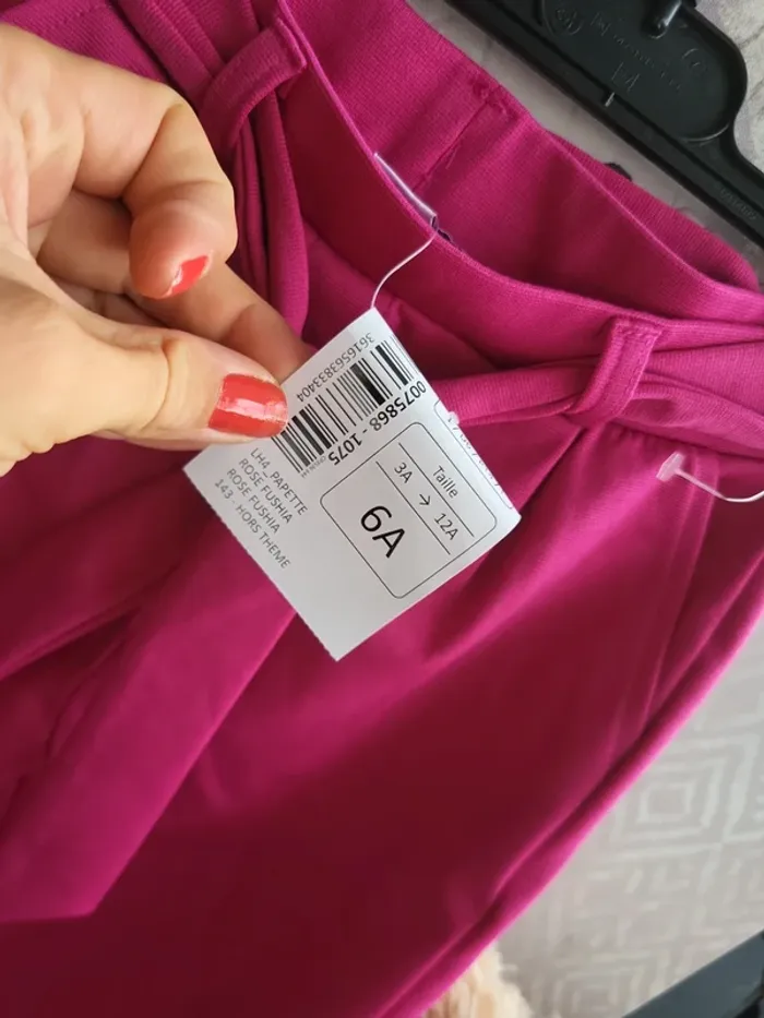 Pantalon neuf - photo numéro 4