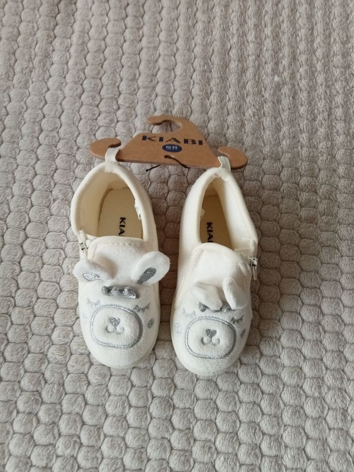 Chaussons 22 - photo numéro 4