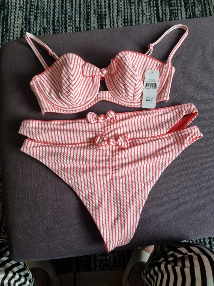 Haut bikini/ slips assortis 85C/40 Darjeeling