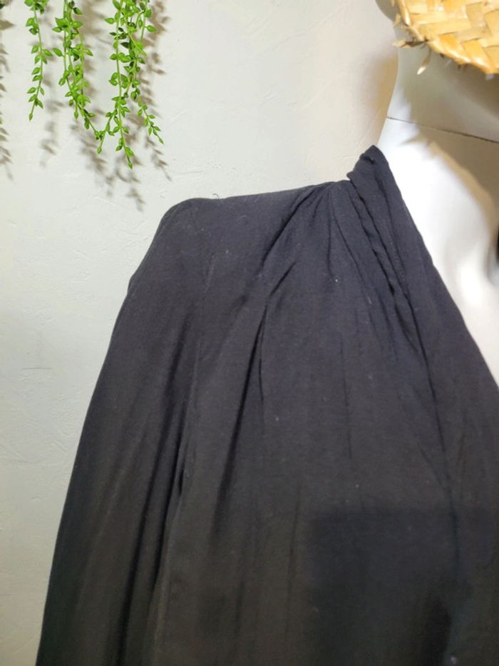 Petite veste noire - photo numéro 4