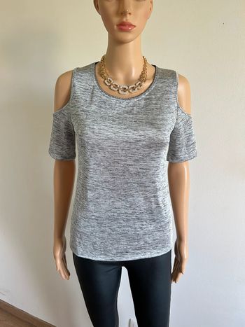 Haut gris argenté à manches courtes Morgan taille XS jamais porté