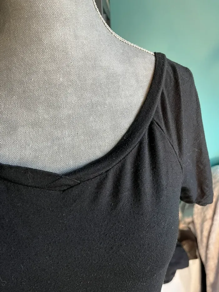 T shirt basic noir - photo numéro 2