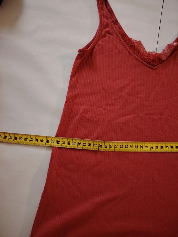 débardeur rouge 34 - photo numéro 8