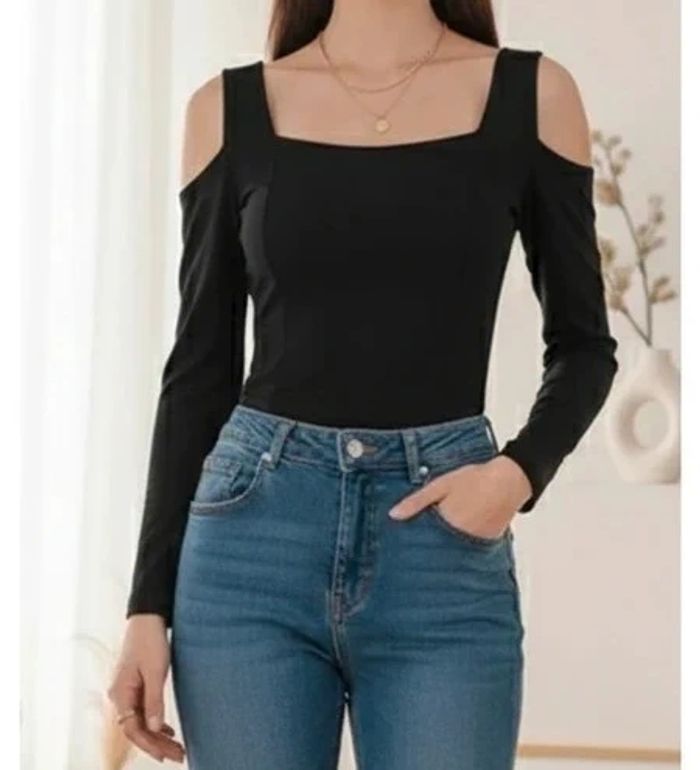 Haut épaules dénudées T-M