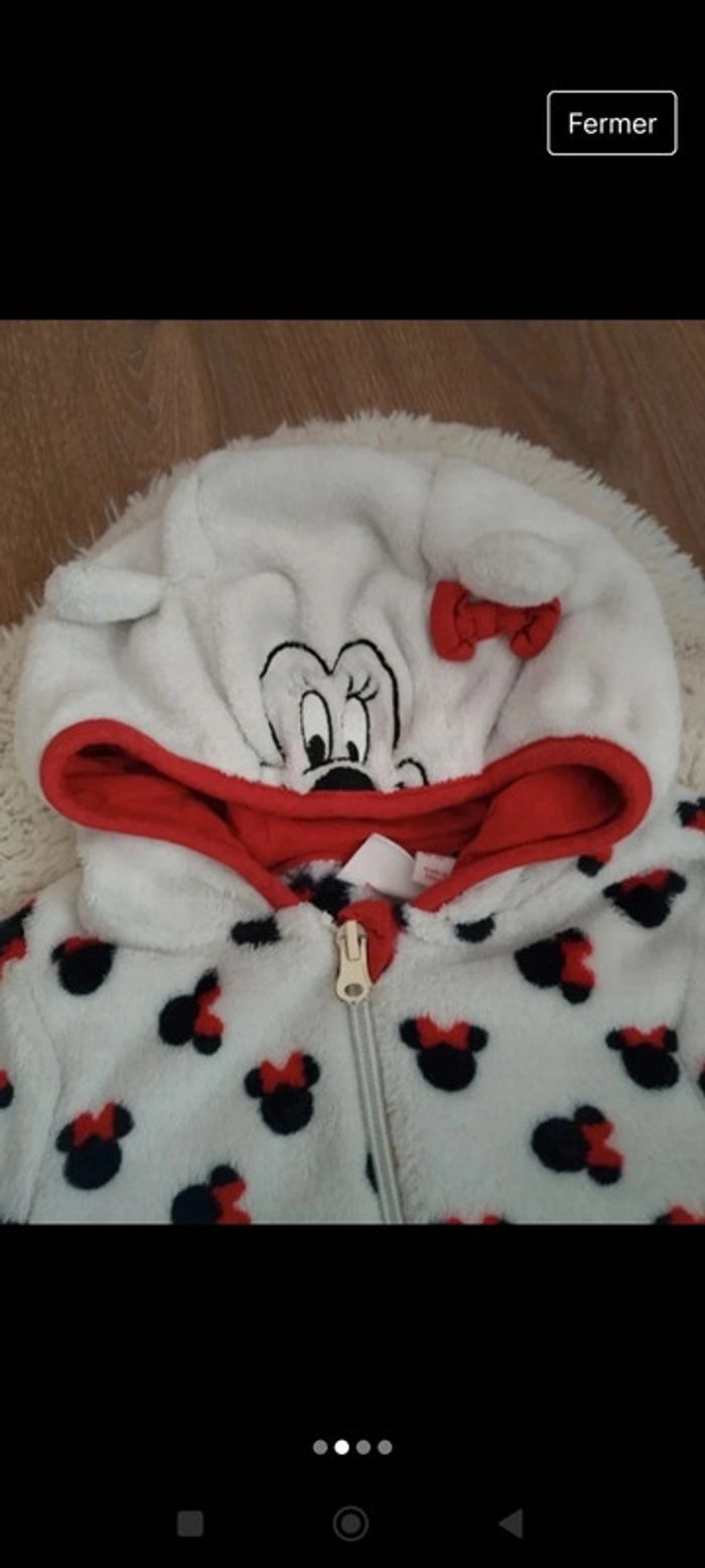 Combinaison Minnie taille 3 ans - photo numéro 2