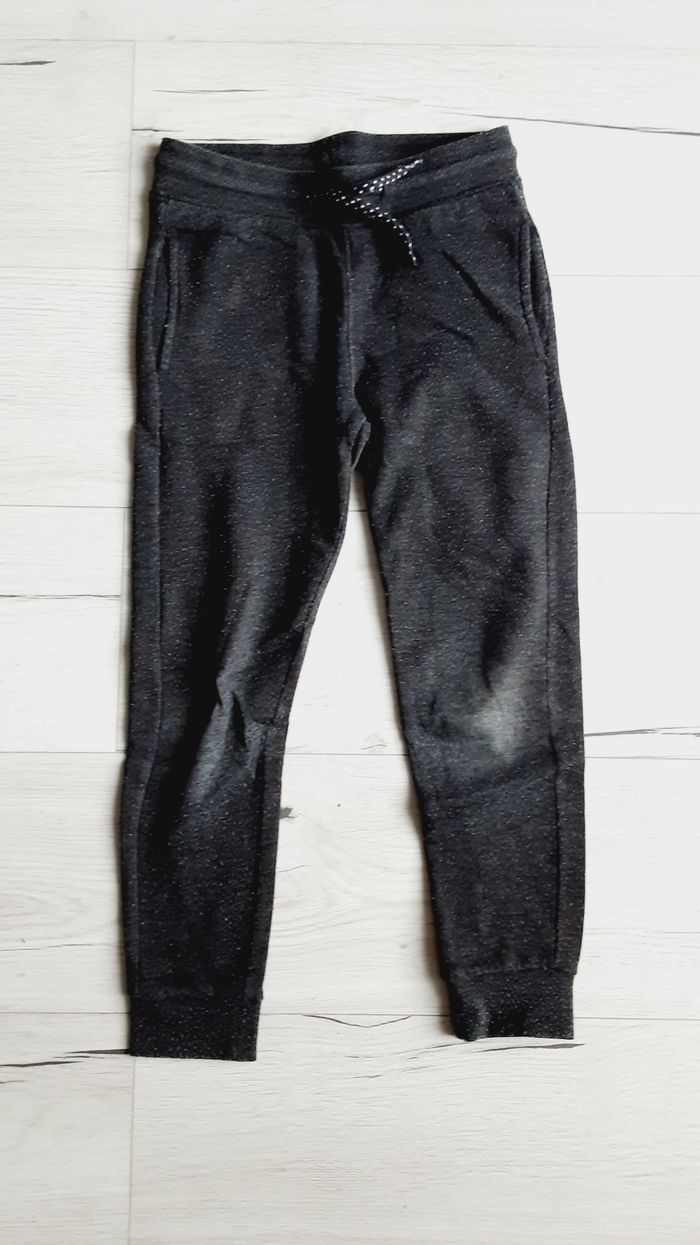 Vêtement garçon pantalon survêtement jogging Gémo 8 ans
