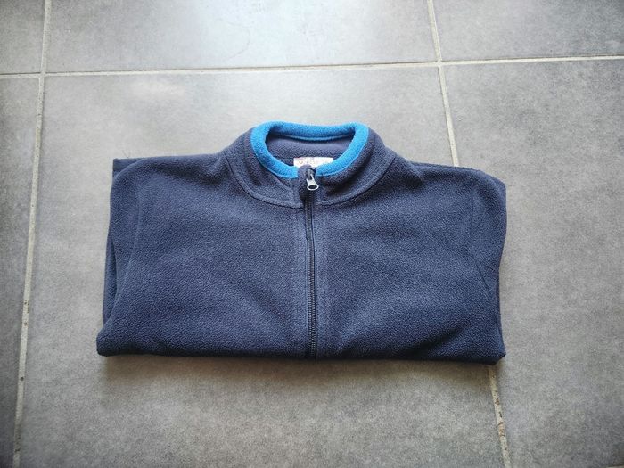 Veste polaire taille 4 ans - photo numéro 4