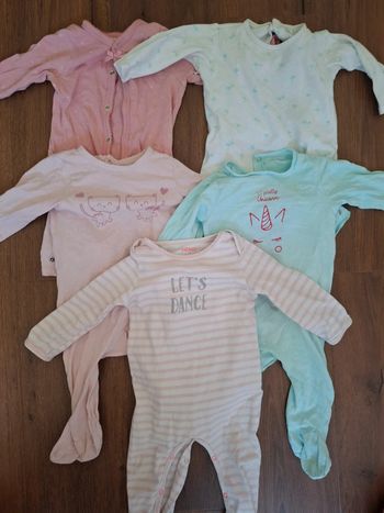 Lot 5 pyjamas légers