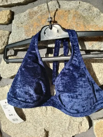 Top crop court femme style soutien-gorge