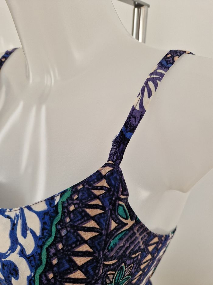 Robe bleu fleurie polynésienne - photo numéro 3