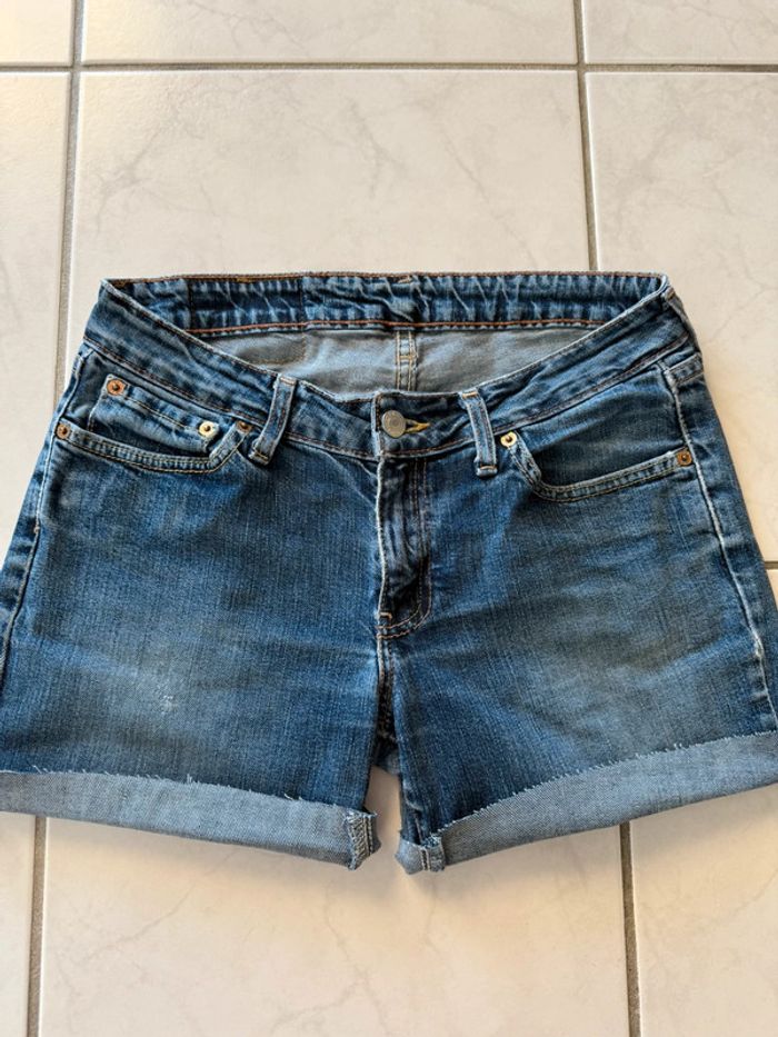 Short en jean denim Levis vintage USA style taille 36 très bon état - photo numéro 4