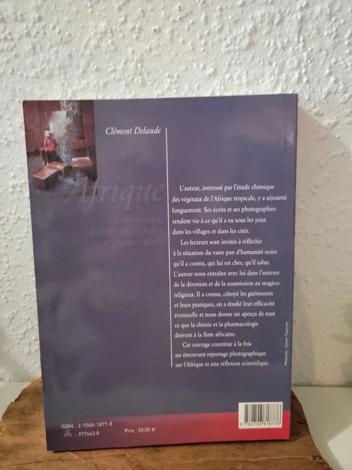 Livre pratique "Afrique - Guérisseurs, plantes médicinales et plantes utiles" - photo numéro 11