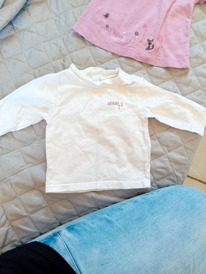 Tee-shirt 3 mois à donner - photo numéro 2