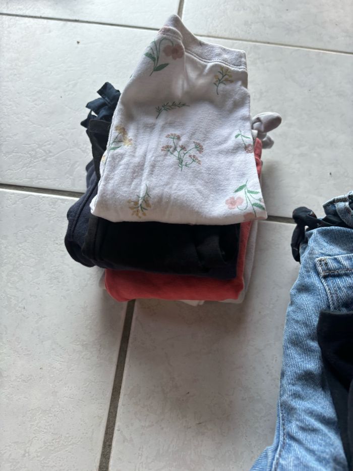 Lot pantalon fille - photo numéro 2