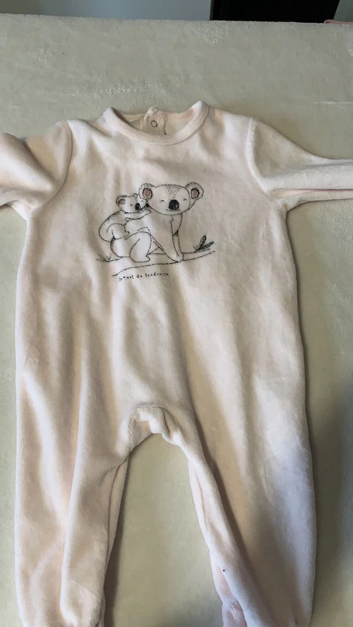 Pyjama la redoute taille 6 mois