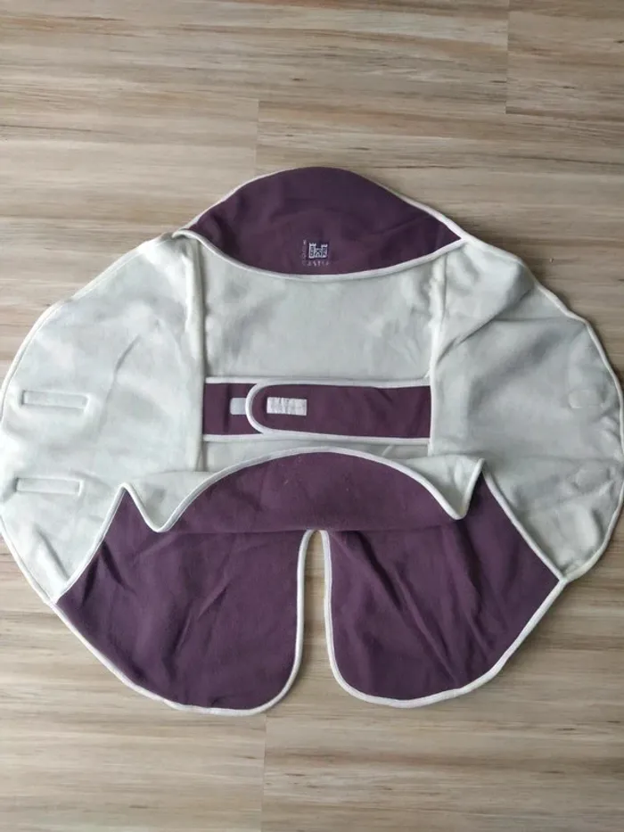 Couverture enveloppante bébé Red Castle, taille 0-3 mois. - photo numéro 3