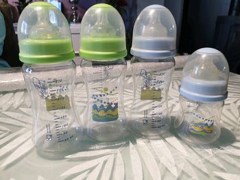 Lot de 4 biberons bébé confort