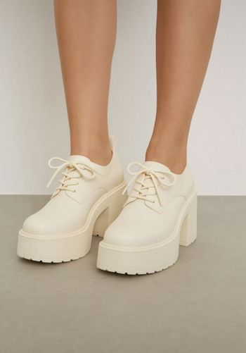 Chaussures à plateforme crème à talons larges – Style chunky tendance (Taille 41)