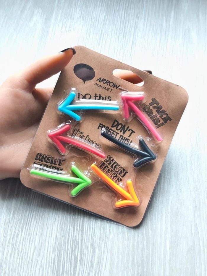 Lot de 6 aimants en forme de flèche