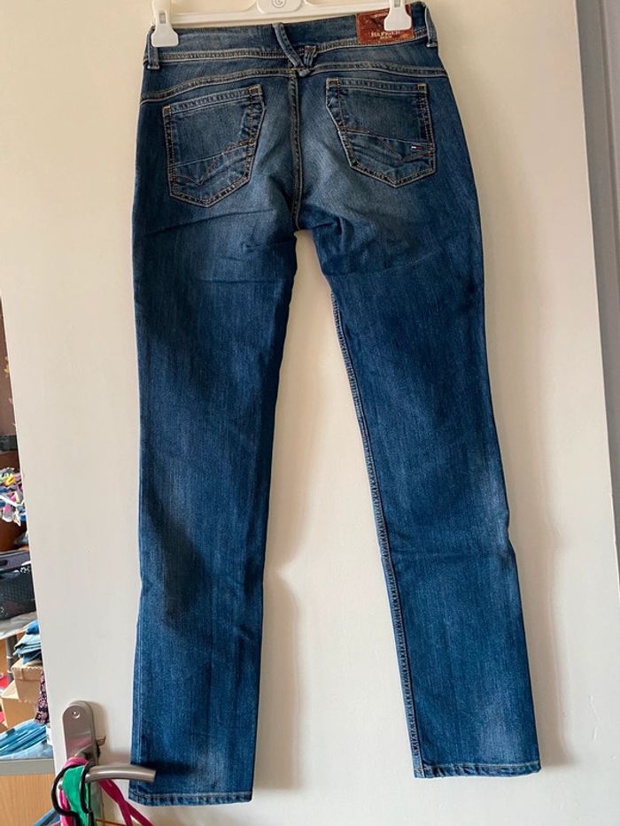 Pantalon jeans Hilfiger Denim Victoria Straight Taille 28/34 - photo numéro 2
