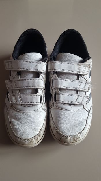 Baskets Adidas blanc noir taille 35