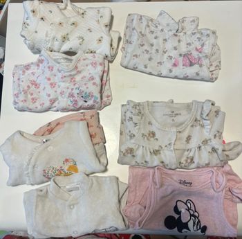 Lot de 7 pyjamas naissance 