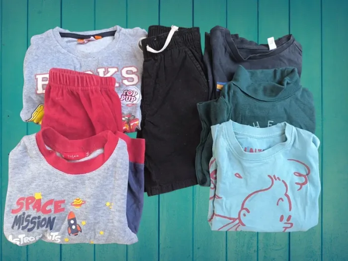 Lot de vêtements